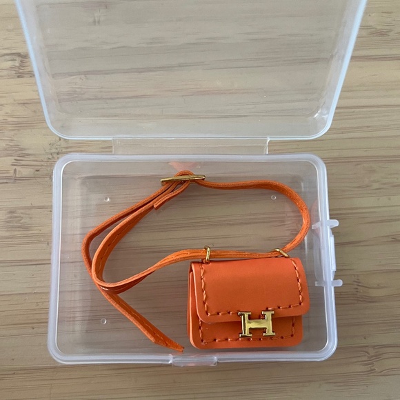 Labubu orange purse handbag - Picture 1 of 2